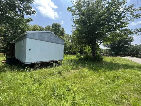31 Tanglewood Dr, Burnside, KY 42519