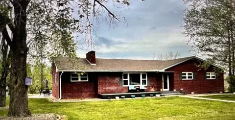 1165 Eastland Dr, Olive Hill, KY 41164