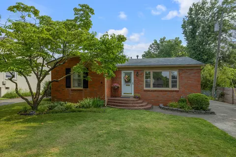 163 E Lowry Ln, Lexington, KY 40503