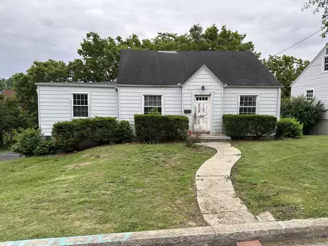 663 Fairview Ct, Harrodsburg, KY 40330