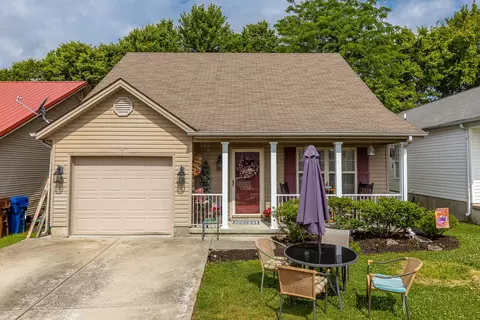 121 Sturbridge Ln, Winchester, KY 40391