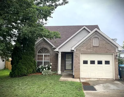 128 W Chopin Way, Georgetown, KY 40324