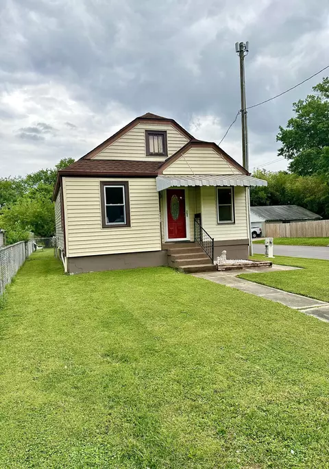 4941 S 4th St, Louisville, KY 40214