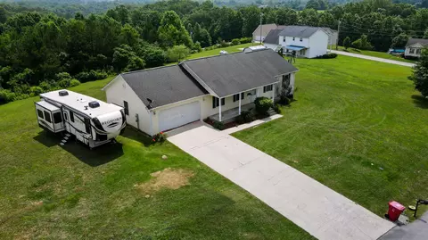 245 Bentwood Drive Dr, Corbin, KY 40701 photo 3
