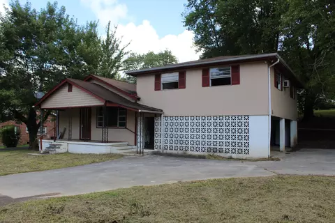 216 Barkley Dr, Middlesboro, KY 40965