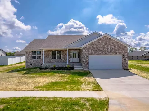 242 Patriot Trl, Berea, KY 40403