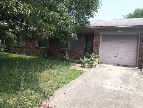 1820 Barksdale Dr, Lexington, KY 40511