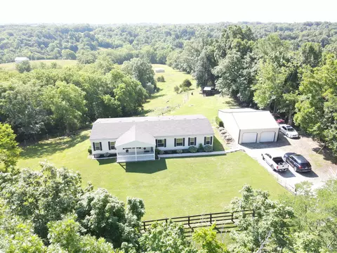 705 Denny Rd, Berry, KY 41003
