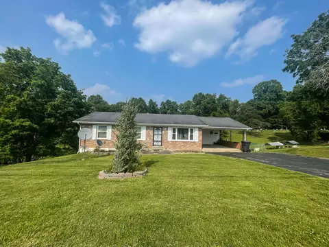 617 Proctor Road Rd, Beattyville, KY 41311