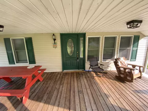 2339 Ky 557, Sandy Hook, KY 41171 photo 4