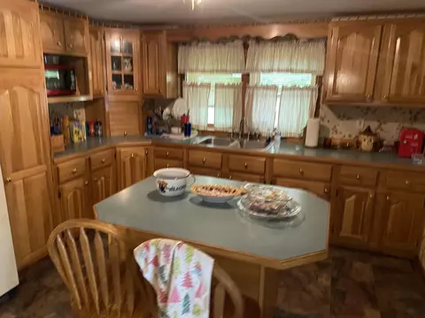 2339 Ky 557, Sandy Hook, KY 41171 photo 12