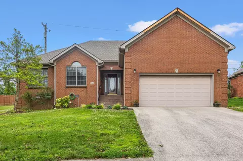 210 Savanna Dr, Richmond, KY 40475