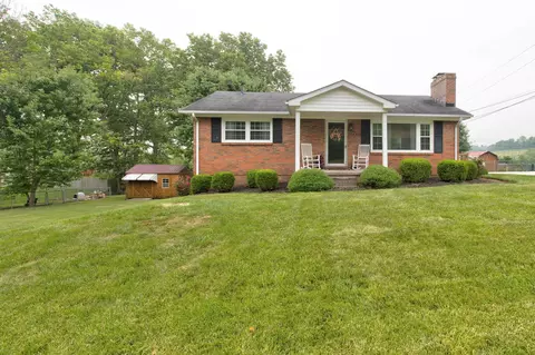 11 Harris Dr, Winchester, KY 40391