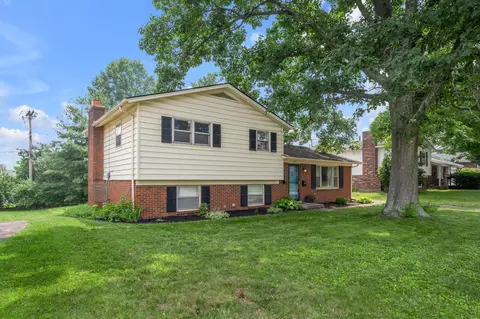 2212 Azalea Dr, Lexington, KY 40504