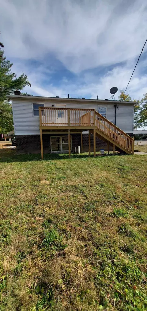 103 Meadowlark Dr, Berea, KY 40403 photo 5