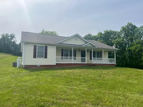 204 Old Lexington Rd, Lancaster, KY 40444
