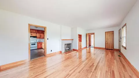 261 Whipp Ave, Liberty, KY 42539 photo 5