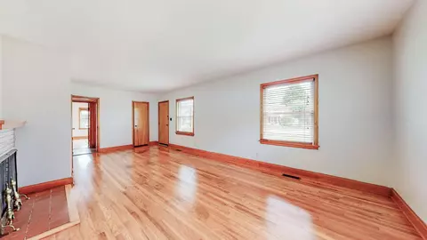 261 Whipp Ave, Liberty, KY 42539 photo 8