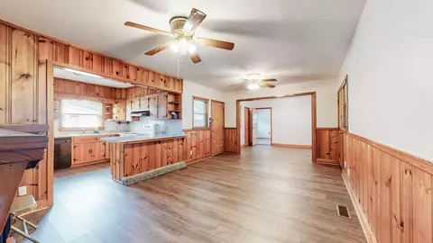 261 Whipp Ave, Liberty, KY 42539 photo 10