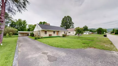 261 Whipp Ave, Liberty, KY 42539 photo 2