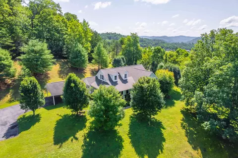 342 Jarve Hollow Rd, Manchester, KY 40962
