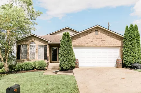 110 Locust Ave, Carlisle, KY 40311