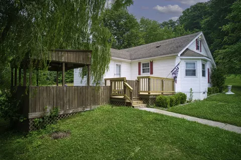2025 Wooley Rd, Flemingsburg, KY 41041