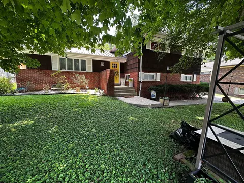 118 N Highland Ave, Prestonsburg, KY 41653