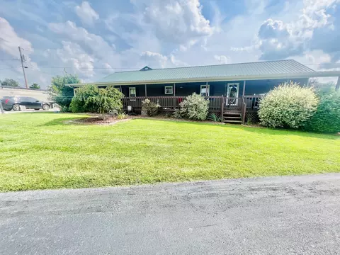408 Bailey Rd, Annville, KY 40402