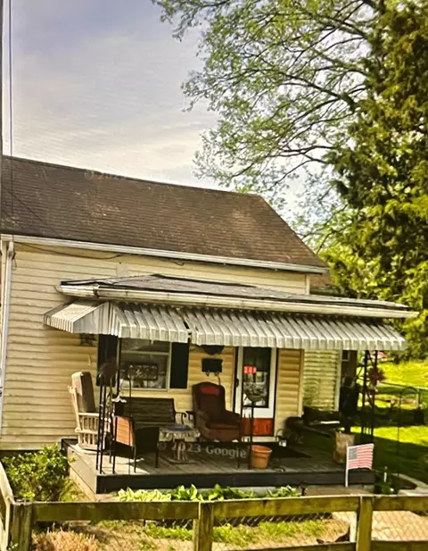 308 E Chestnut St, Nicholasville, KY 40356