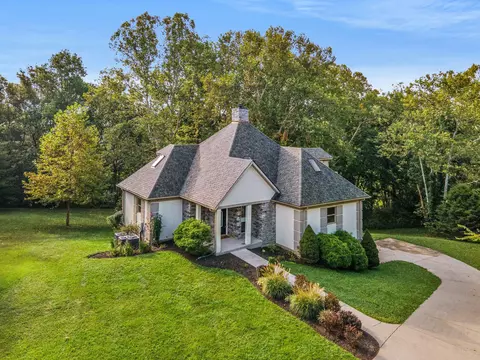 4164 Kentucky River Pkwy, Lexington, KY 40515