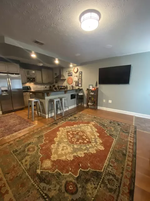546 E Walnut St, Danville, KY 40422 photo 4