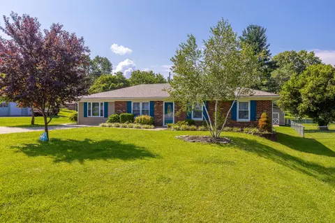 918 Sunset Dr, Harrodsburg, KY 40330