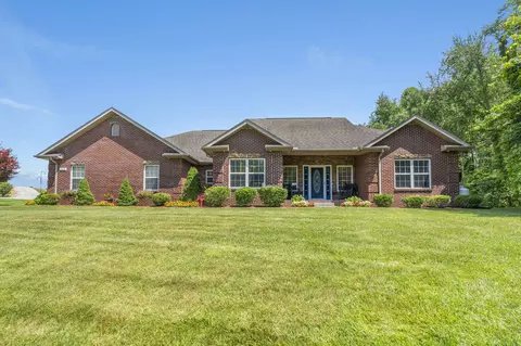 111 Creekwood Dr, Somerset, KY 42503