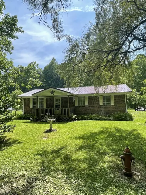 590 Adams Branch Rd, Frenchburg, KY 40322