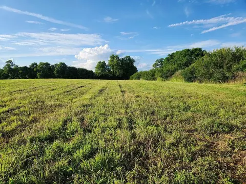 139 Hyde Park Ln, Georgetown, KY 40324