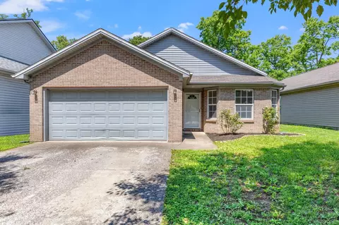 1064 Winding Oak Trl, Lexington, KY 40511