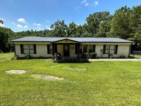 533 Zade Rd, Mount Vernon, KY 40456
