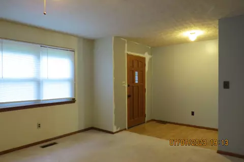 206 Ranger Rd, Putney, KY 40865 photo 8