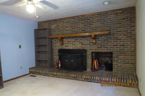206 Ranger Rd, Putney, KY 40865 photo 4
