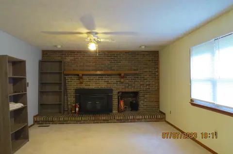 206 Ranger Rd, Putney, KY 40865 photo 3