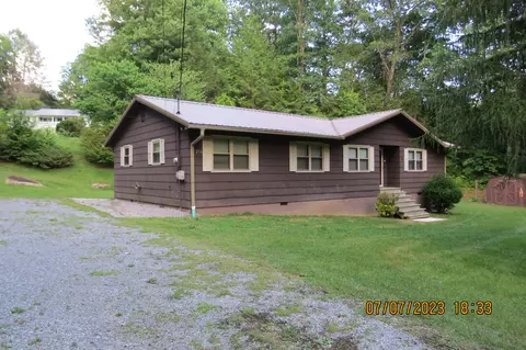 206 Ranger Rd, Putney, KY 40865 photo 2