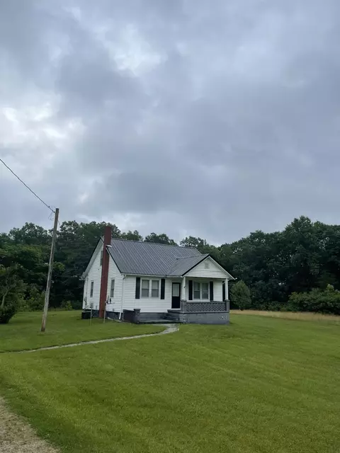 3190 Hwy 52 W, Beattyville, KY 41311