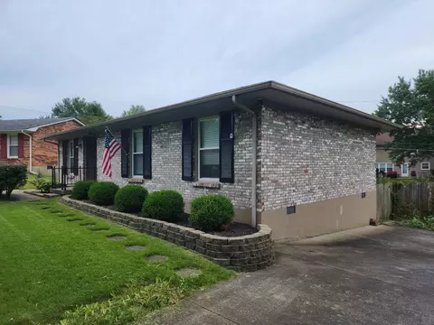 3854 Joshua Cir, Lexington, KY 40514
