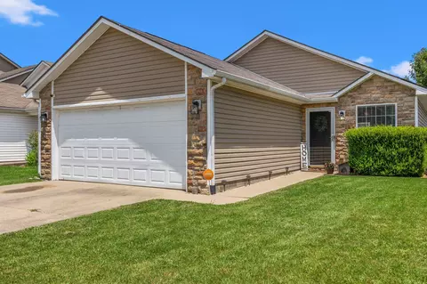 745 Burgess Ave, Lexington, KY 40511