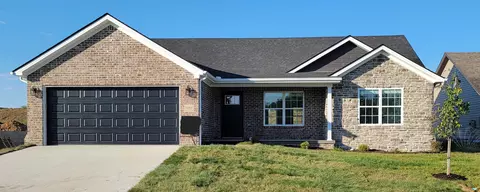 1052 Mission Dr, Richmond, KY 40475