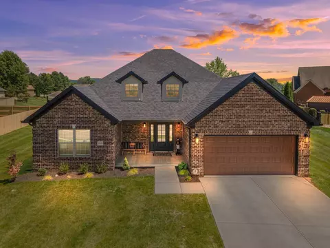 1039 Vineyard Way, Berea, KY 40403