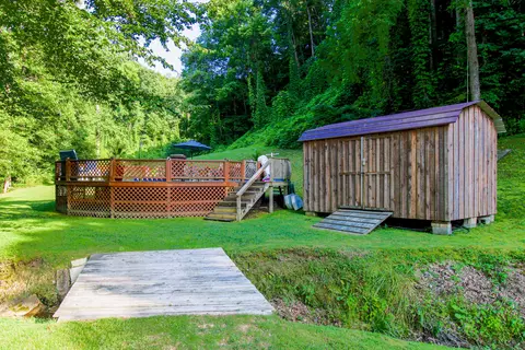 207 Lockard Holw, Jackson, KY 41339 photo 10