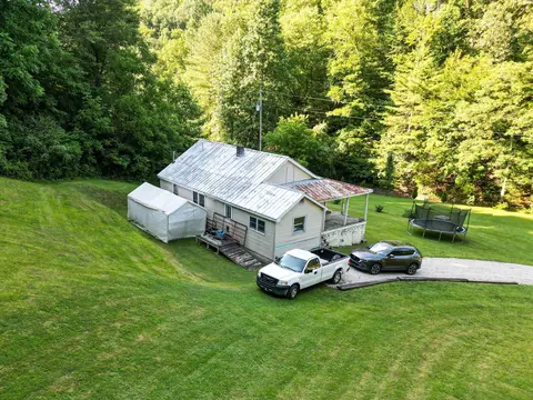 207 Lockard Holw, Jackson, KY 41339 photo 32