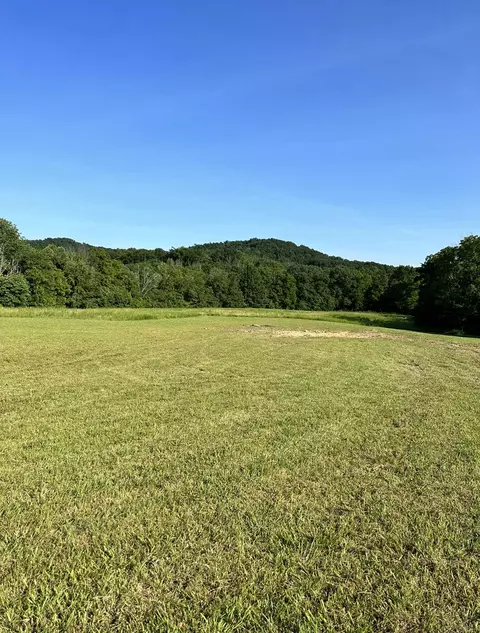 3446 Harmons Lick Rd, Crab Orchard, KY 40419